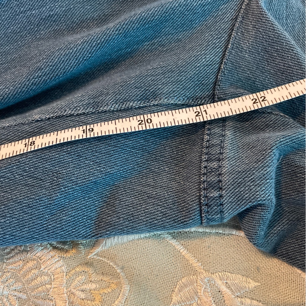 Lands' End Women's Cropped Jeans in Blue - Picture 7 of 9